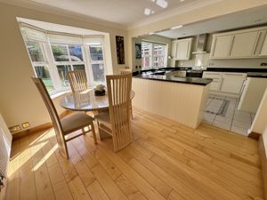 Open Plan Dining Kitchen- click for photo gallery